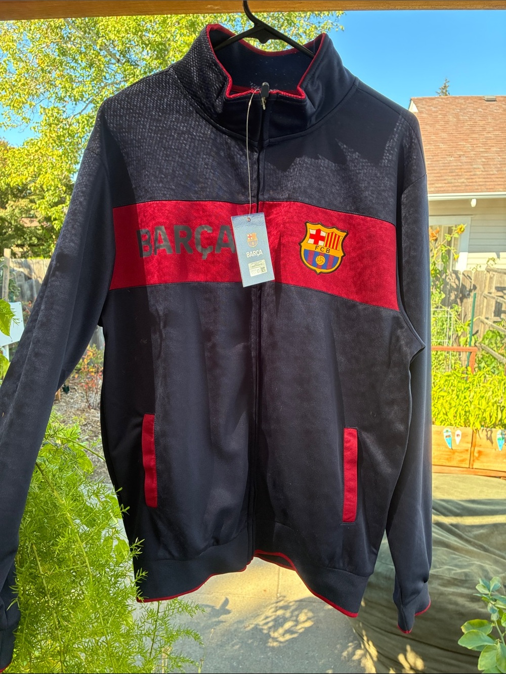 BARÇA Men's Navy and Red Performance Track Jacket, Size M